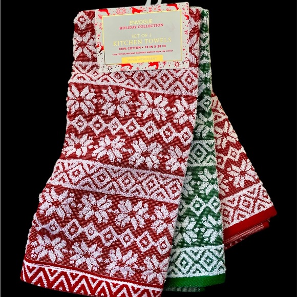 Envogue Other - 🌲Holiday Collection Kitchen Towels.Set of three beautiful quality towels